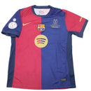 camisa barcelona copa do rei, barcelona 2025 final, patch copa do rei, escudo bordado barcelona, camisa azul grená barça, manto torcedor barcelona