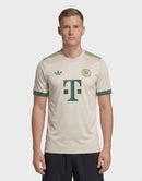 Camisa Especial Bayern de Munique 2025 - Oktoberfest - Varal do Torcedor P / Não / Sem Patch Otimizado
