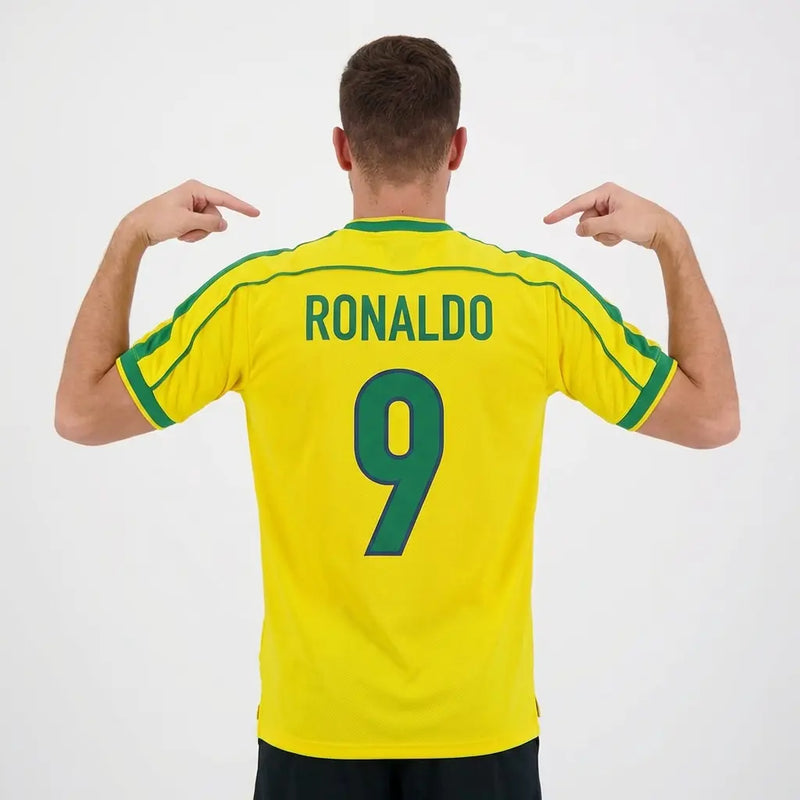 Camisa Retrô Seleção Brasileira I 1998 - Varal do Torcedor P / Ronaldo 9 Otimizado