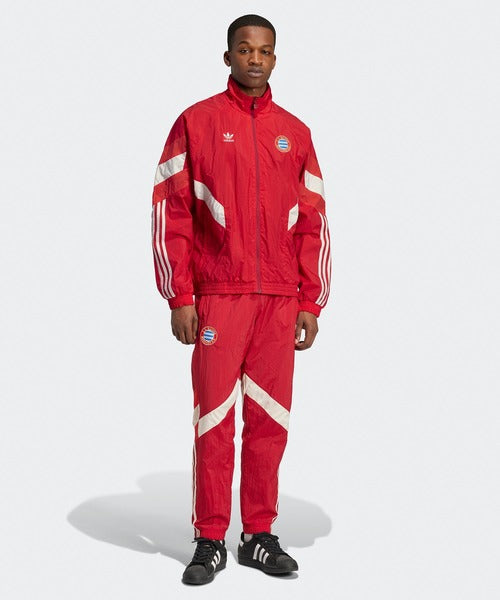 Kit Agasalho Bayern de Munique I 2025/26