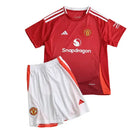 camisa manchester united infantil 2024, uniforme principal red devils, escudo man united bordado, kit torcedor infantil united, camisa vermelha united kids, futebol inglês.

