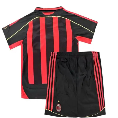 Kit Infantil Retrô Milan I 2006/07