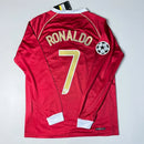 Camisa Retrô Manchester United I 2006/07 - Manga Longa - Varal do Torcedor P / Ronaldo 7 / Champions League Otimizado