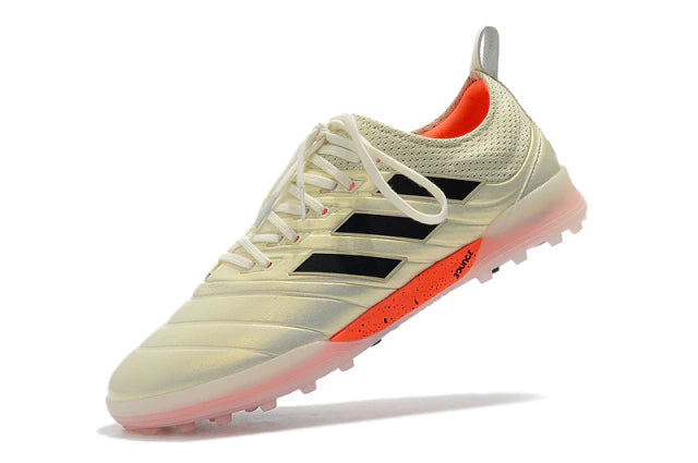 Chuteira Adidas Copa 20.1 Society - Branco/Preto