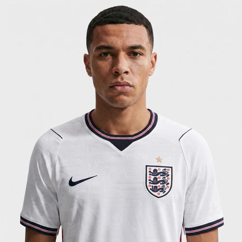 Camisa Inglaterra I 2026 - Versão Jogador - Varal do Torcedor P / Não / Sem Patch Otimizado
