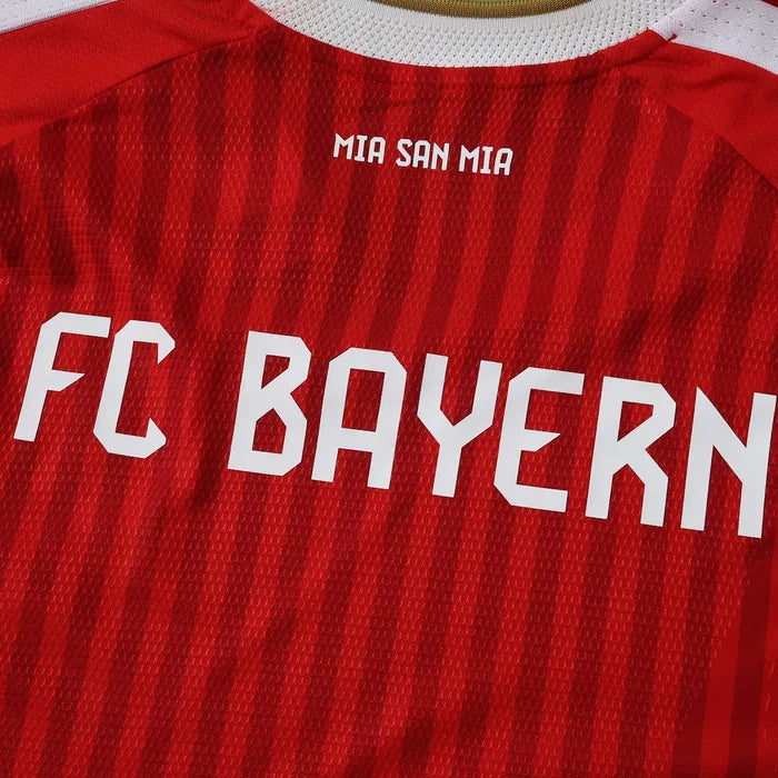Camisa Bayern de Munique I 2026/27 - Versão Jogador - Varal do Torcedor P / Não / Sem Patch Otimizado