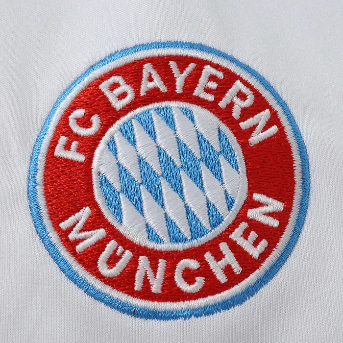 Camisa Bayern de Munique II 26/27 - Varal do Torcedor P / Não / Sem Patch Otimizado