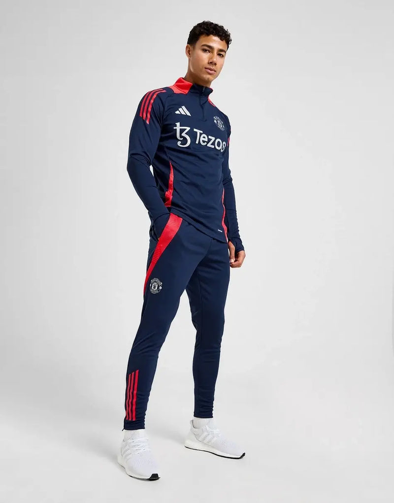 Kit Training Manchester United I 2024/2025