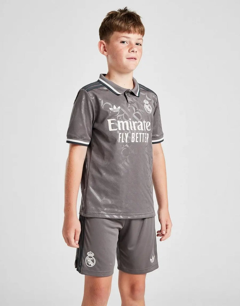 Kit Infantil Real Madrid Originals III 2024/2025