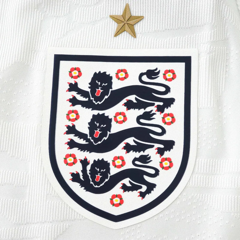 Camisa Inglaterra I 2026 - Versão Jogador - Varal do Torcedor P / Não / Sem Patch Otimizado