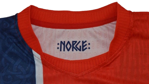 Camisa Noruega I 2026/27 - Versão Jogador - Varal do Torcedor P / Não / Sem Patch Otimizado